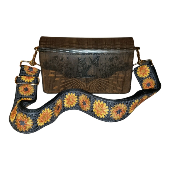 Hand Crafted Handbags - NEW! Hand Crafted Wooden Cat & Butterfly Purse w/Sunflower Embroidered Strap